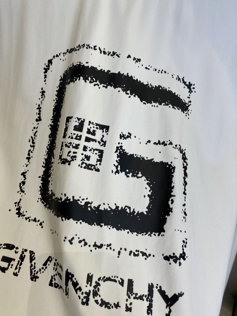 Givenchy T-Shirts